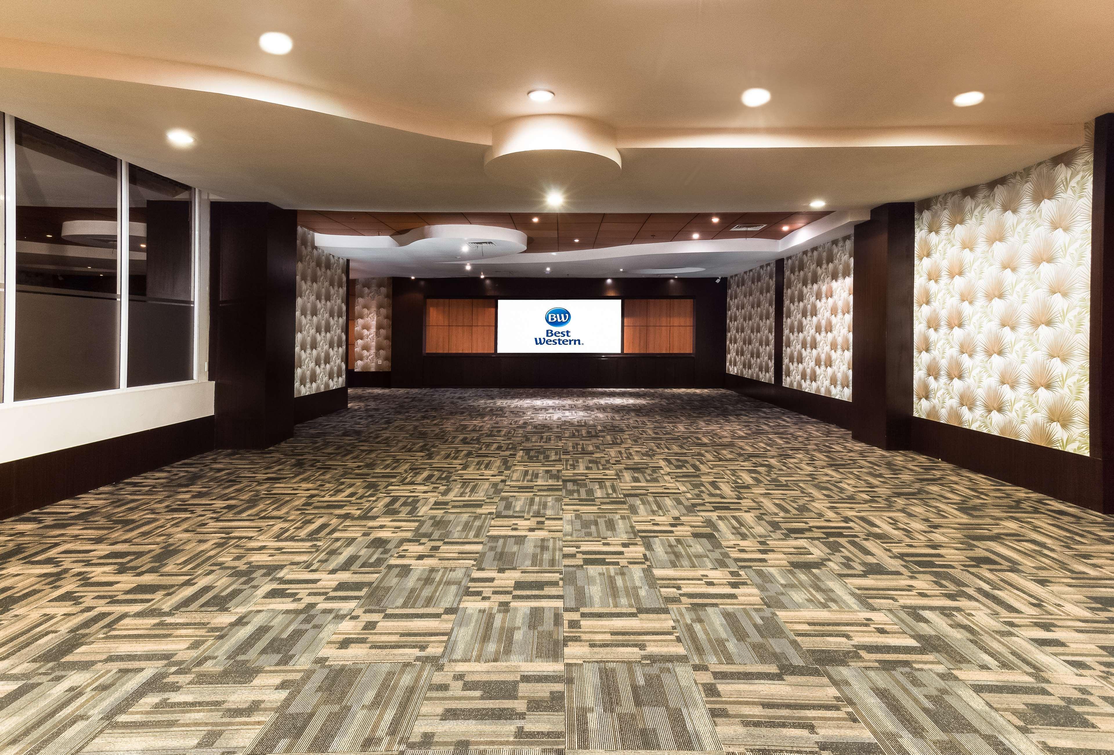 Best Western Plus Taft Inn Екстер'єр фото