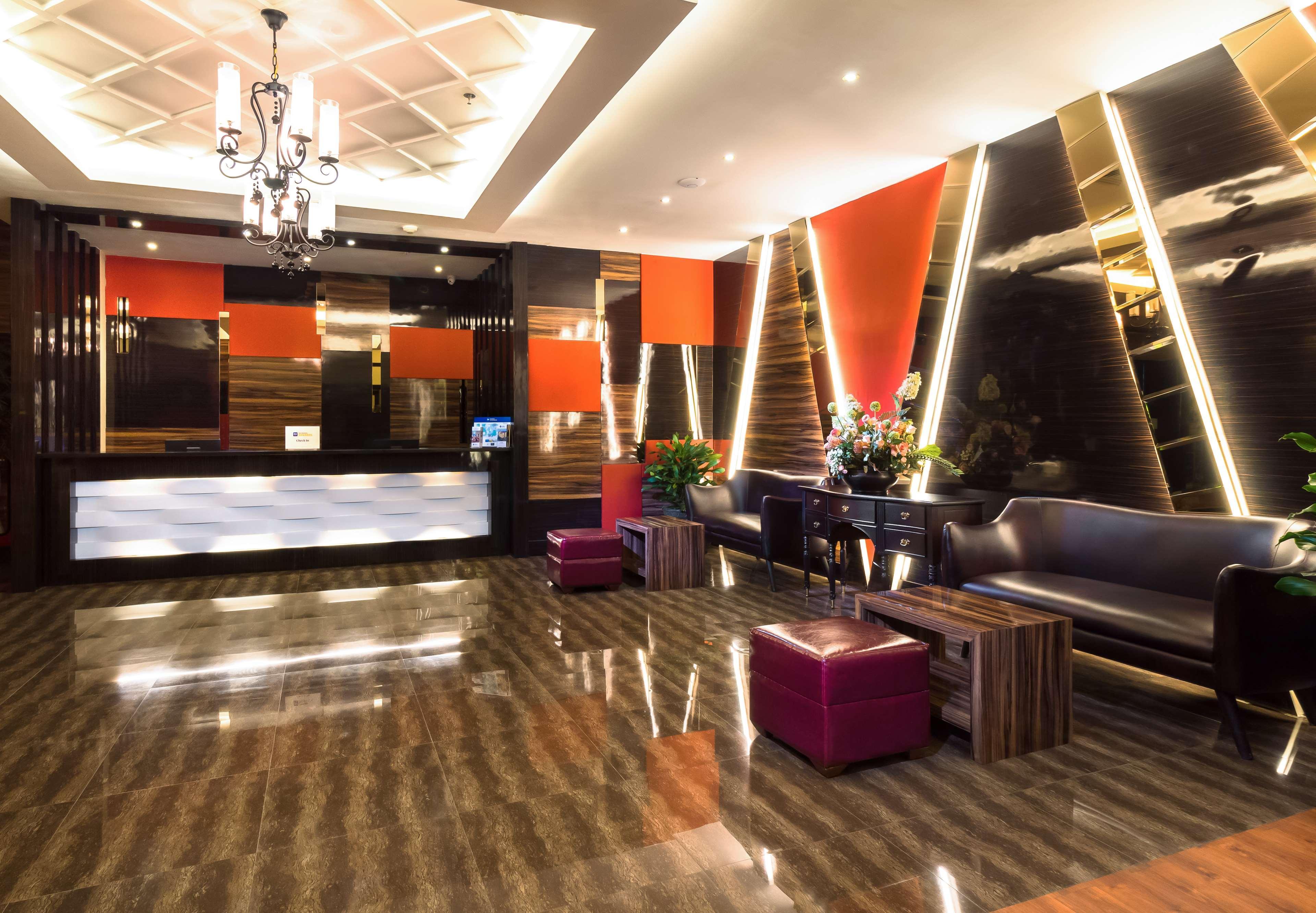Best Western Plus Taft Inn Екстер'єр фото